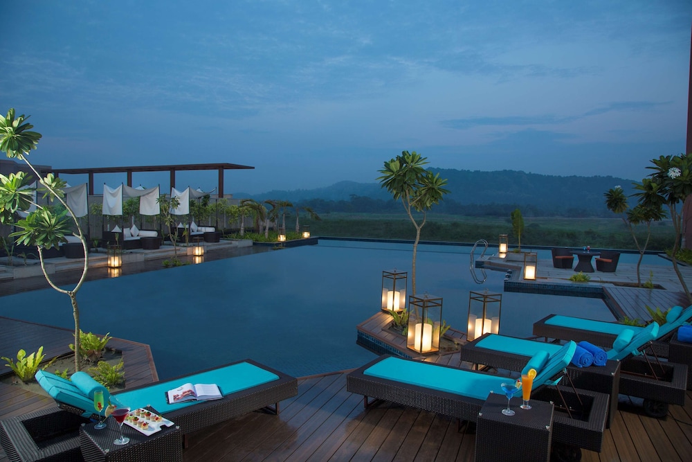 RADISSON BLU HOTEL GUWAHATI 46/48