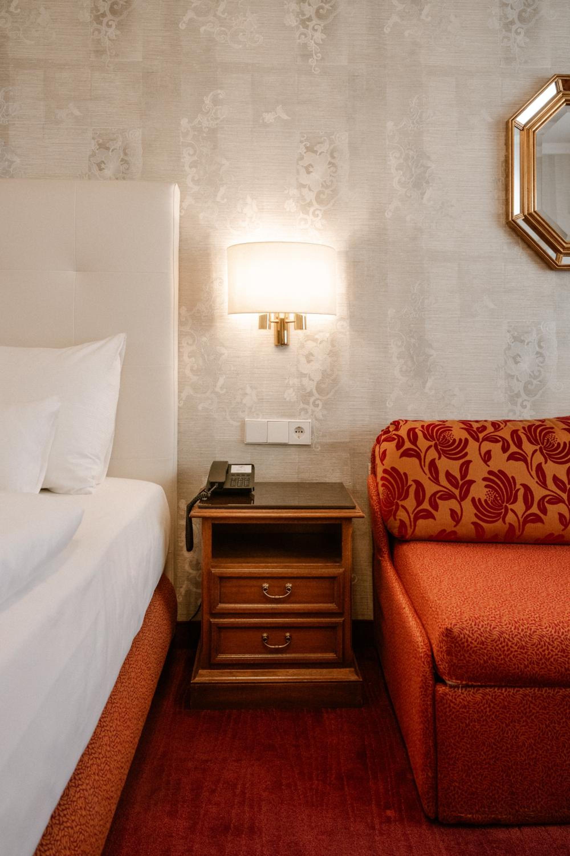 غرفة سوبيريور ثلاثية، Stefanie 8/10