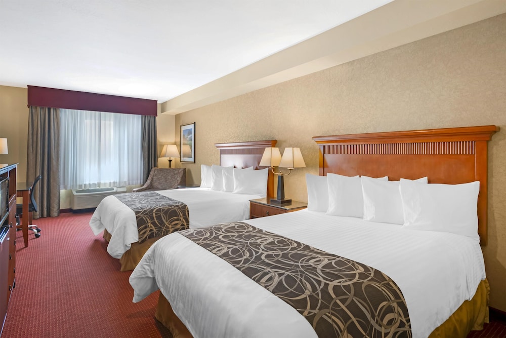 غرفة قياسية بسريرين كوين، Best Western Plus Canyon Pines 4/8