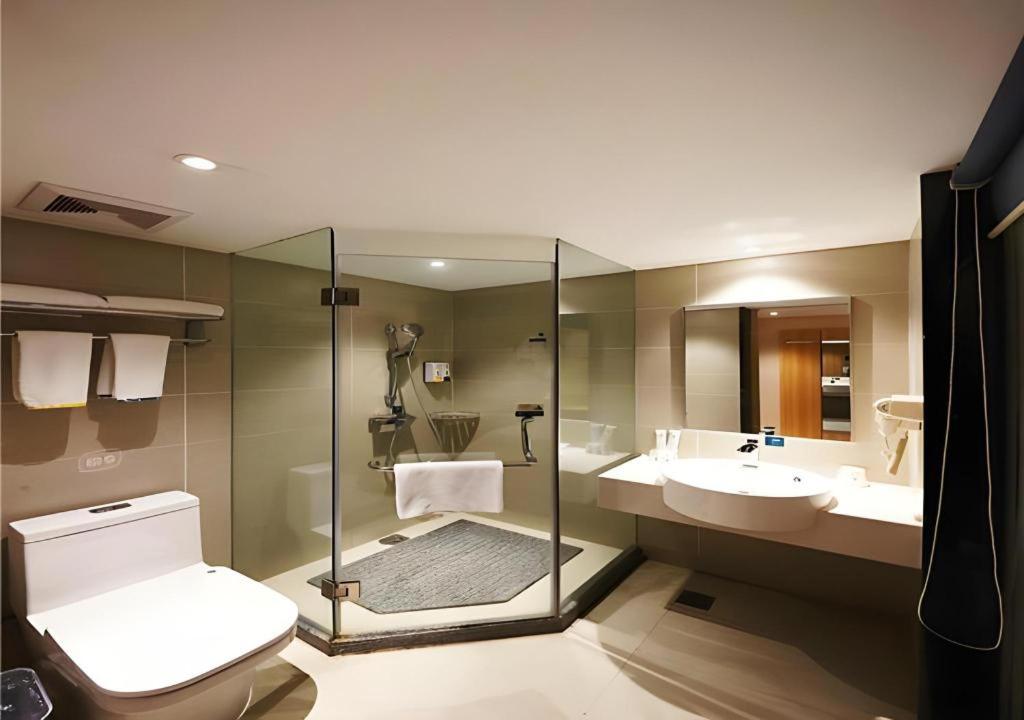 City Comfort Inn Wuhan Hankou Jiangtan 52/52