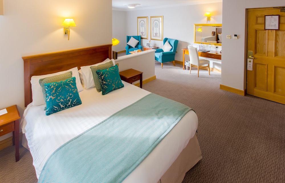 Ashdown Park Hotel 15/34