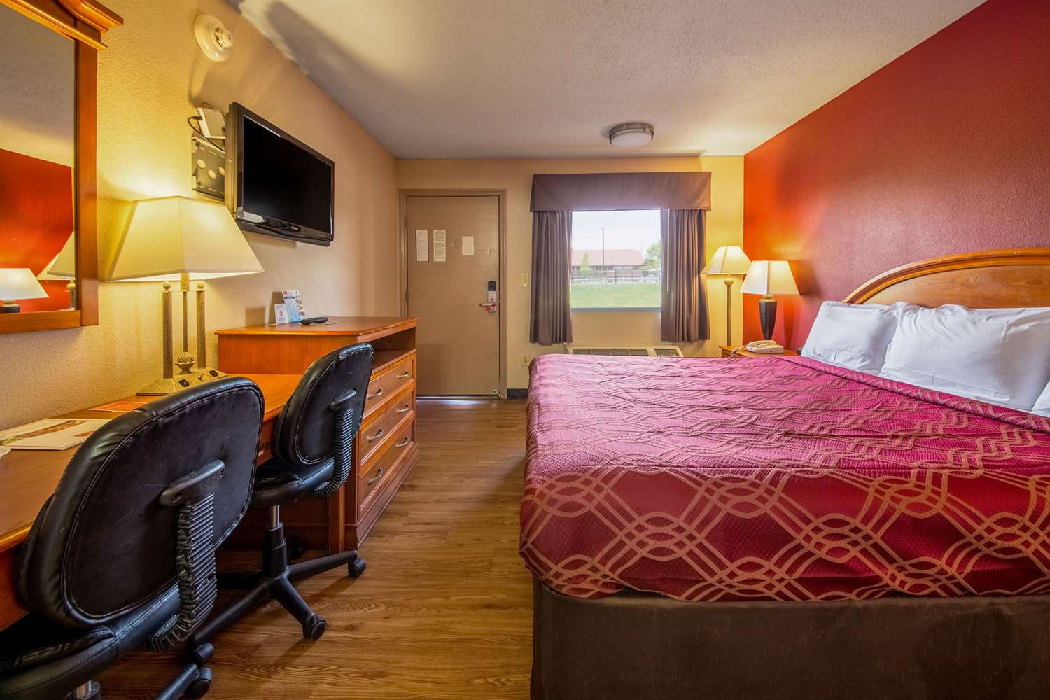 Room, King Bed