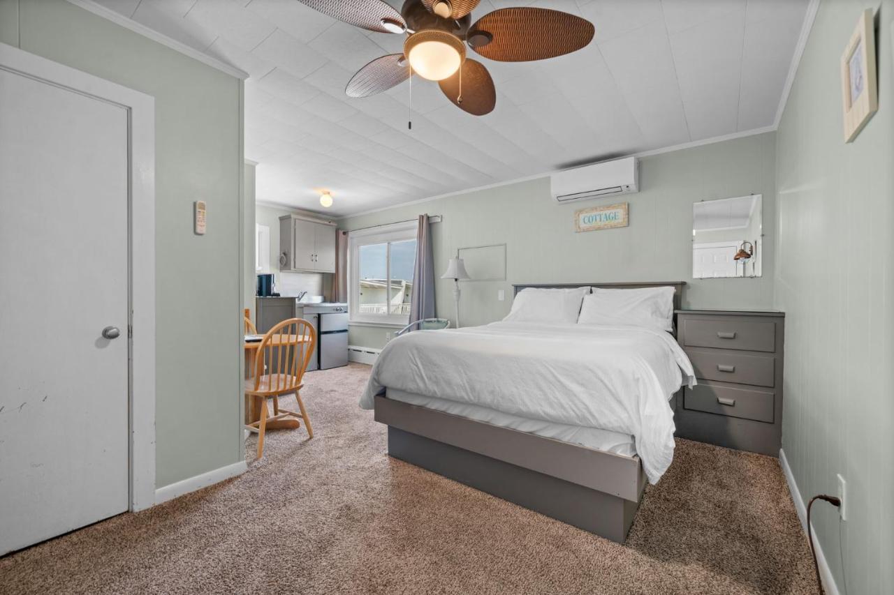 Echo Motel & Oceanfront Properties 7/23