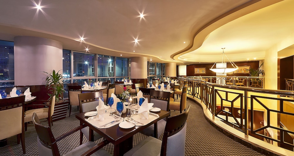 restaurant-cafeteria
