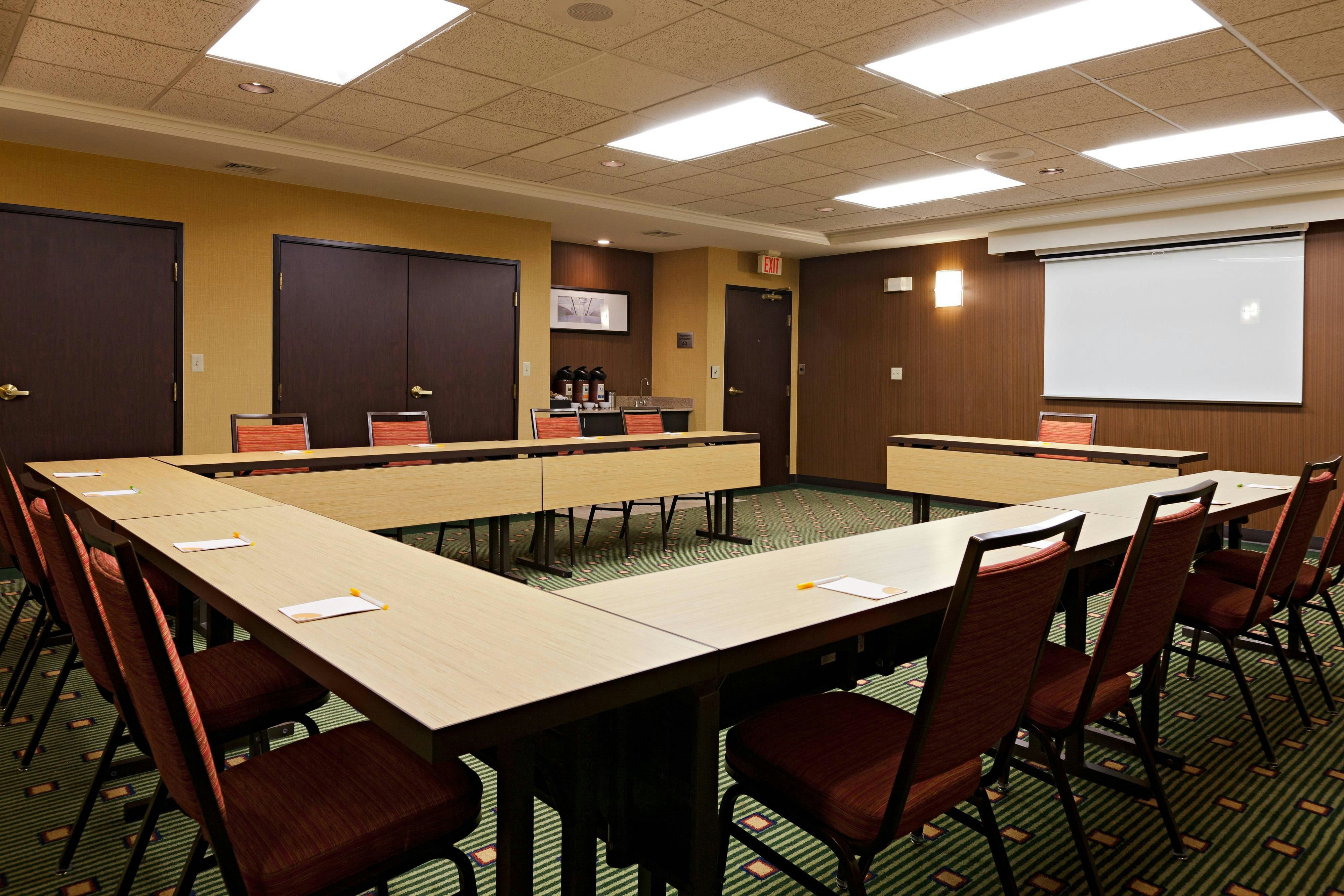 Courtyard by Marriott Chicago Southeast/Hammond 21/26