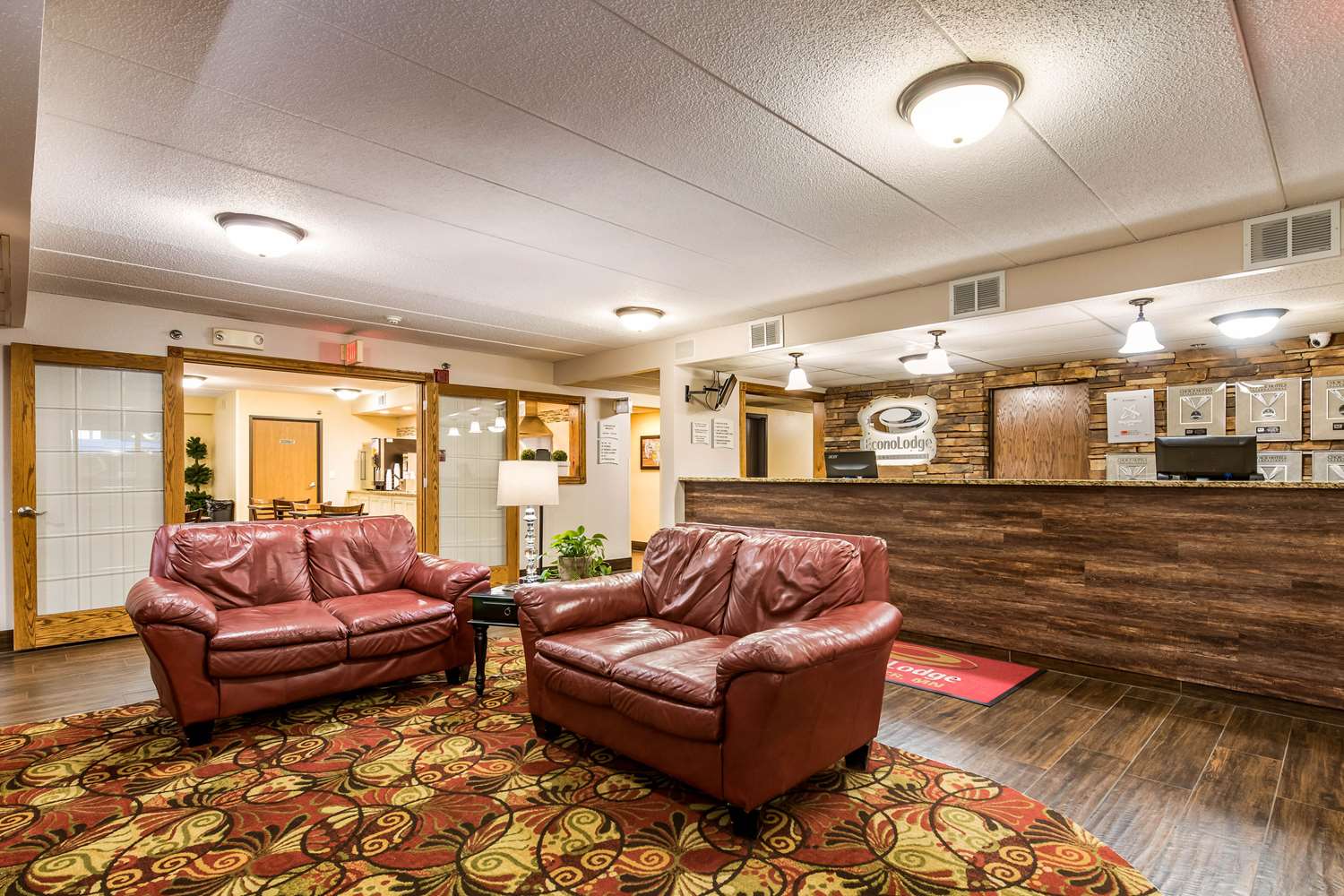 Econo Lodge Mayo Clinic Area 23/35