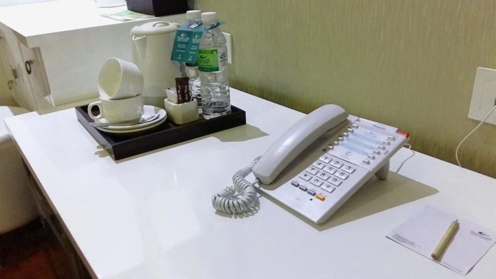 TRAVELLERS HOTEL PHINISI photo3