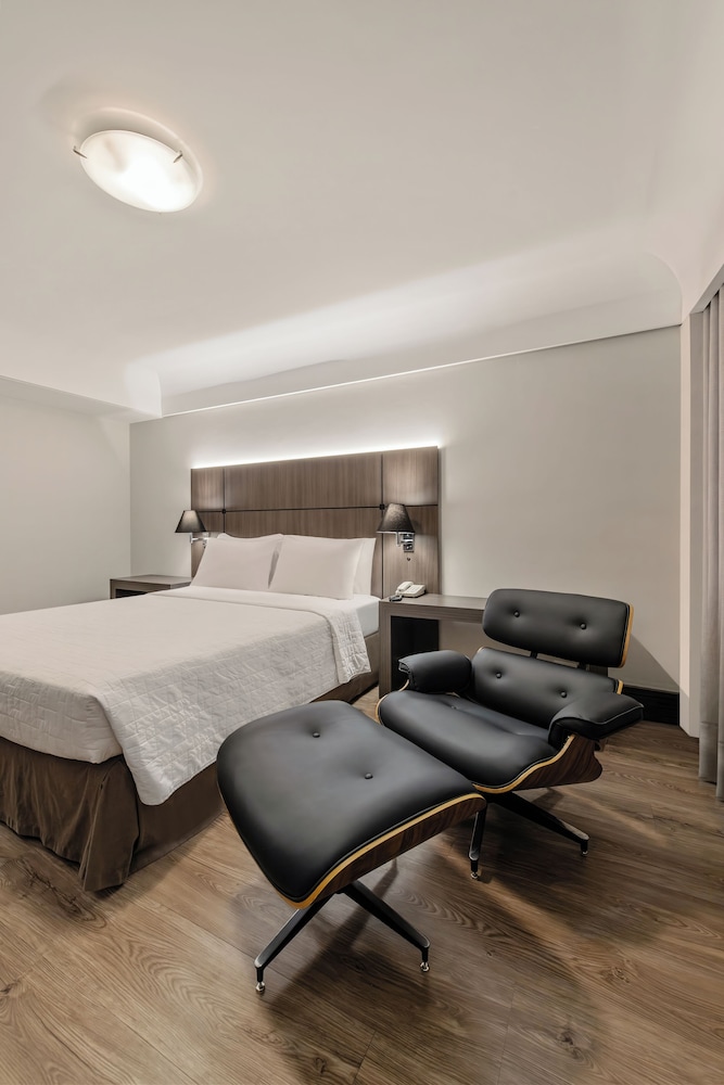 Slaviero Hotel Curitiba Centro 61/67
