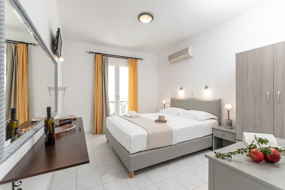 Annita S Village 30/68