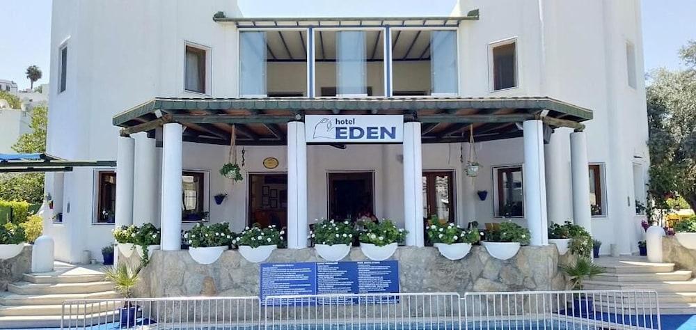 Eden Hotel 2/20