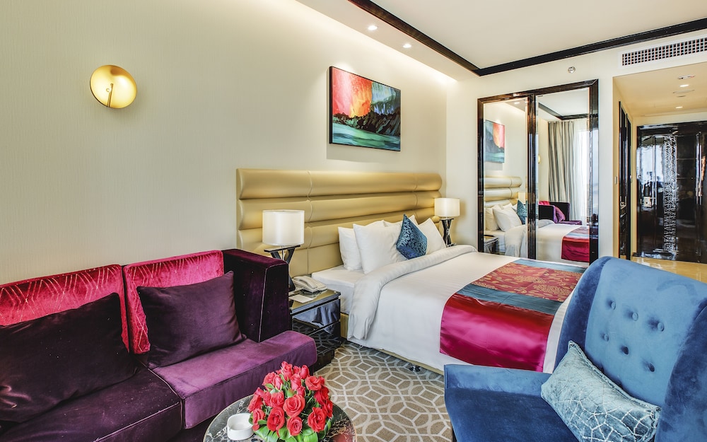 NagaWorld Hotel & Entertainment Complex 19/50