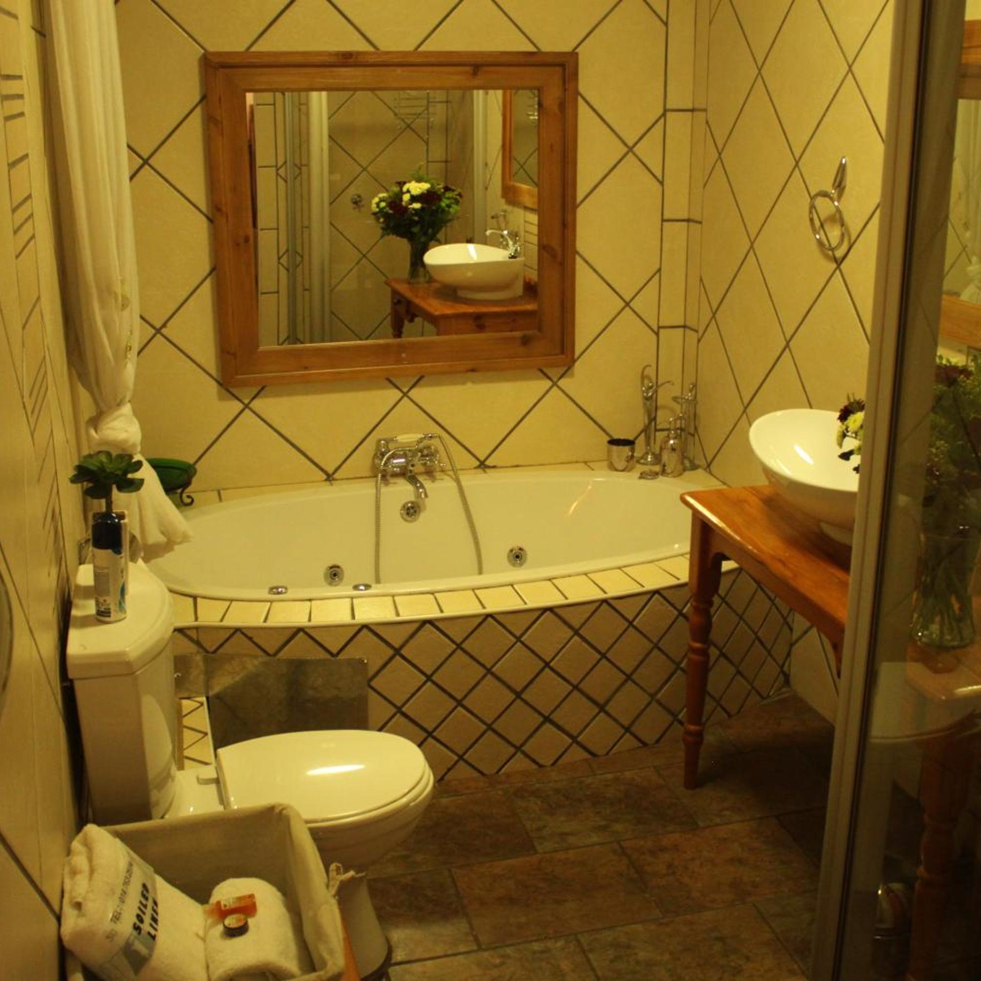 Ngwenya Boutique Hotel 46/49