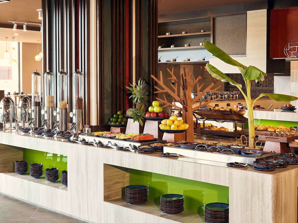 Novotel Hanoi Thai Ha 53/71