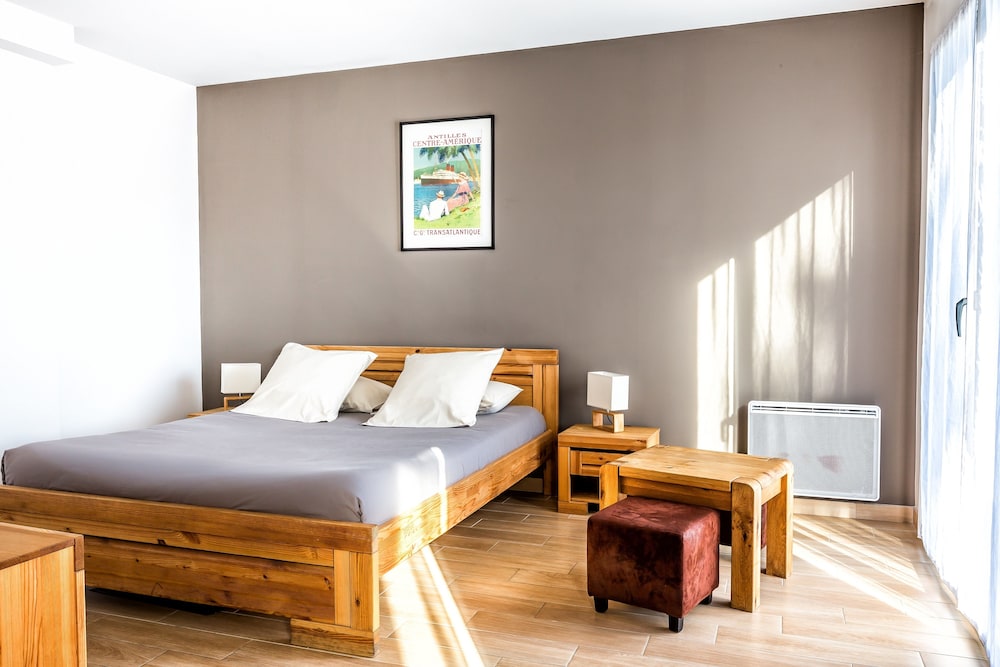Resid Spa Loire and Sevre 13/50