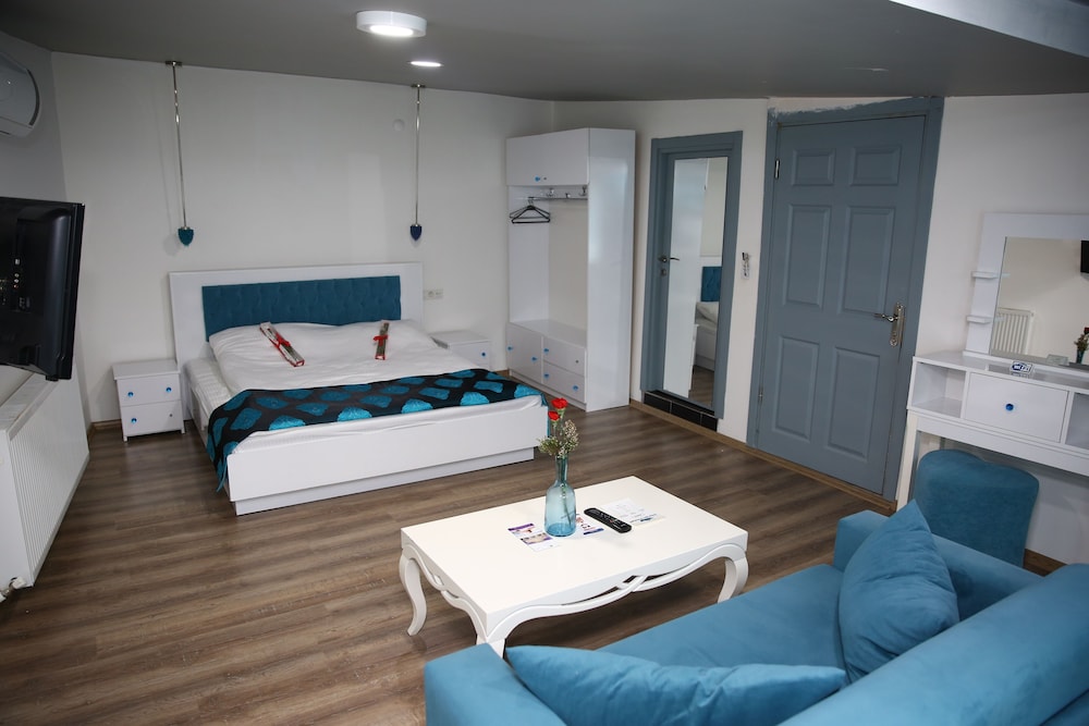MINEL HOTEL 18/55