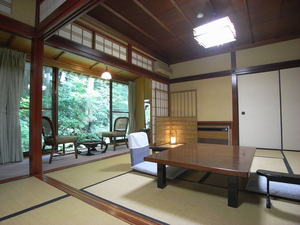 Motoyu Ishiya 29/49