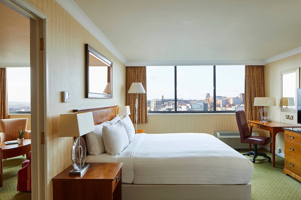 Room at Delta Hotels by Marriott Bristol City Centre, BRISTOL
