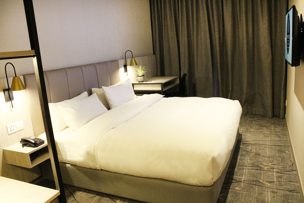 MTREE Hotel 24/69