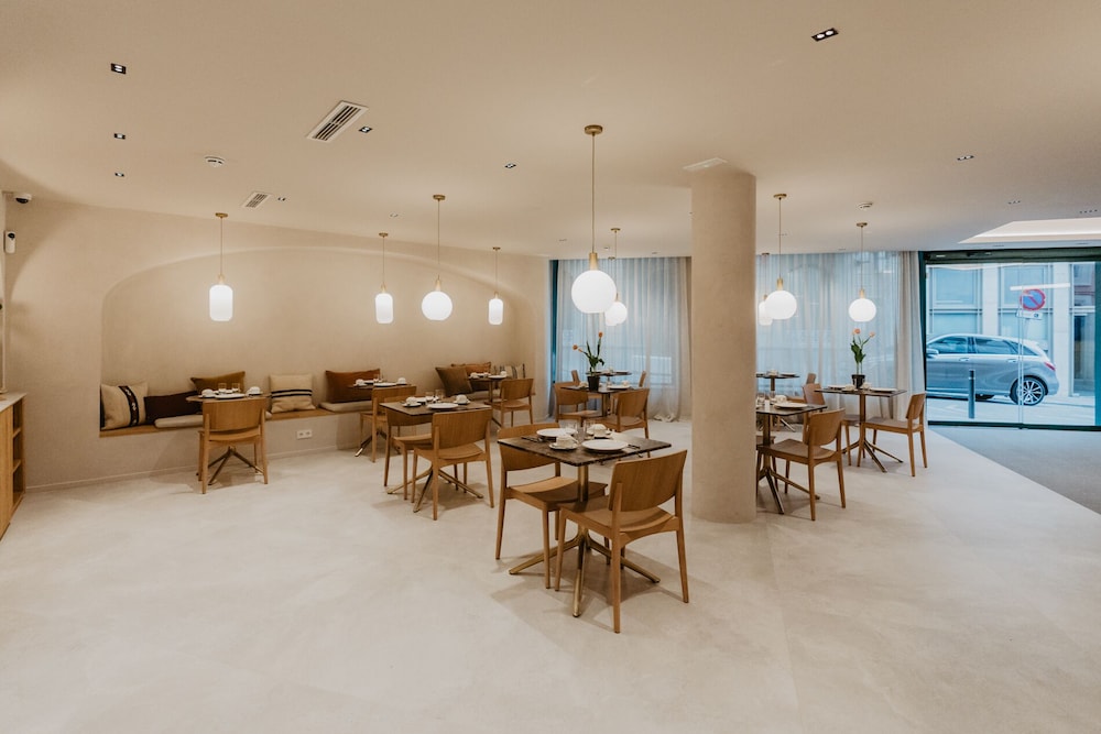 Hotel Boutique Petit Luxe 26/36