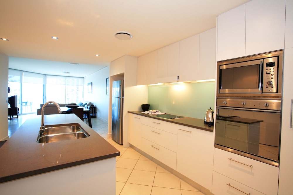 C Bargara Resort 12/73