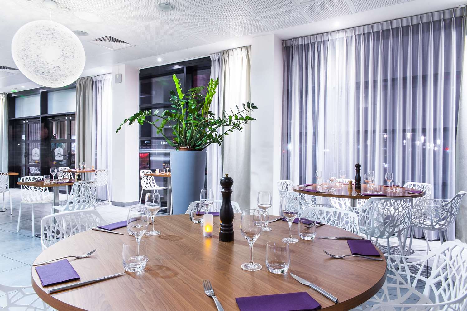 Best Western Plus Paris Velizy 26/54