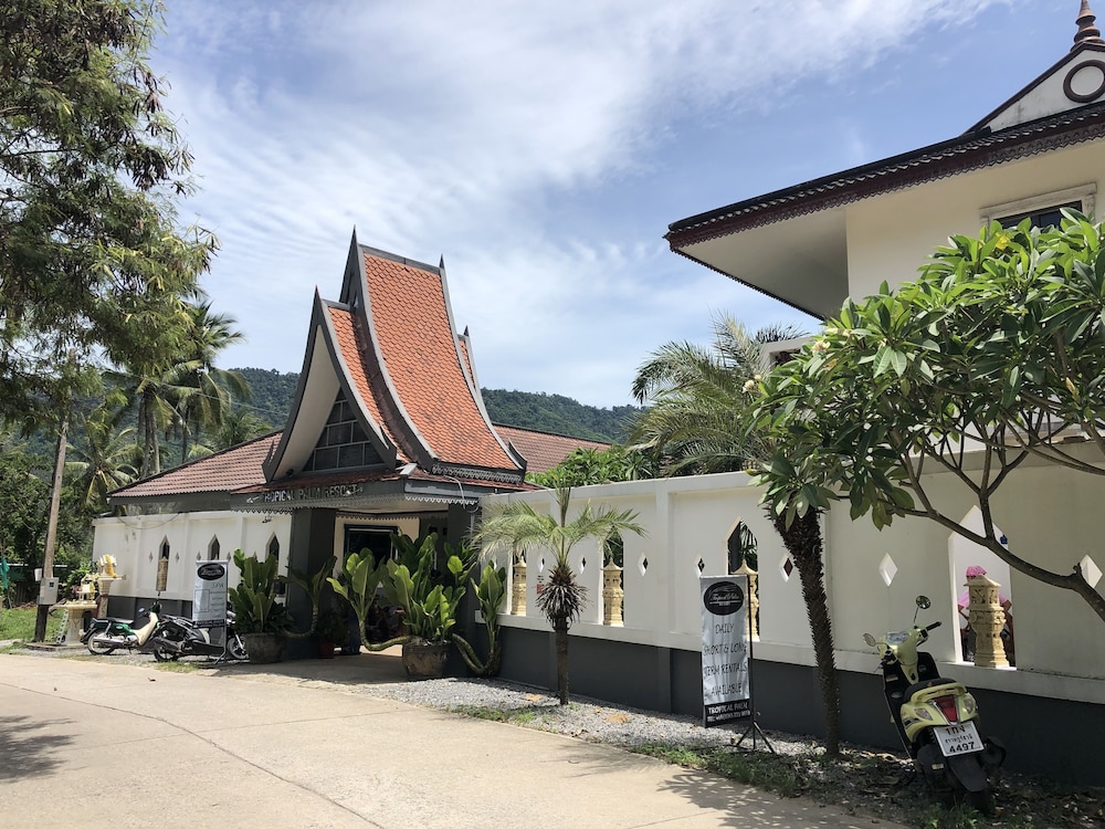 Tropical Palm Resort and Spa 5/31