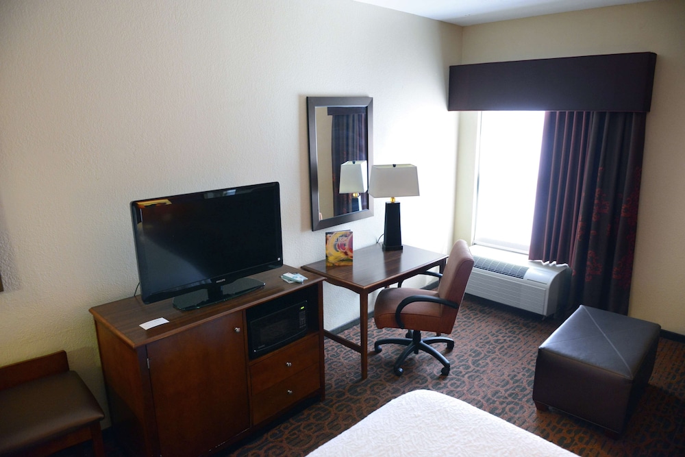 Hampton Inn And Suites el Paso Airport 30/47