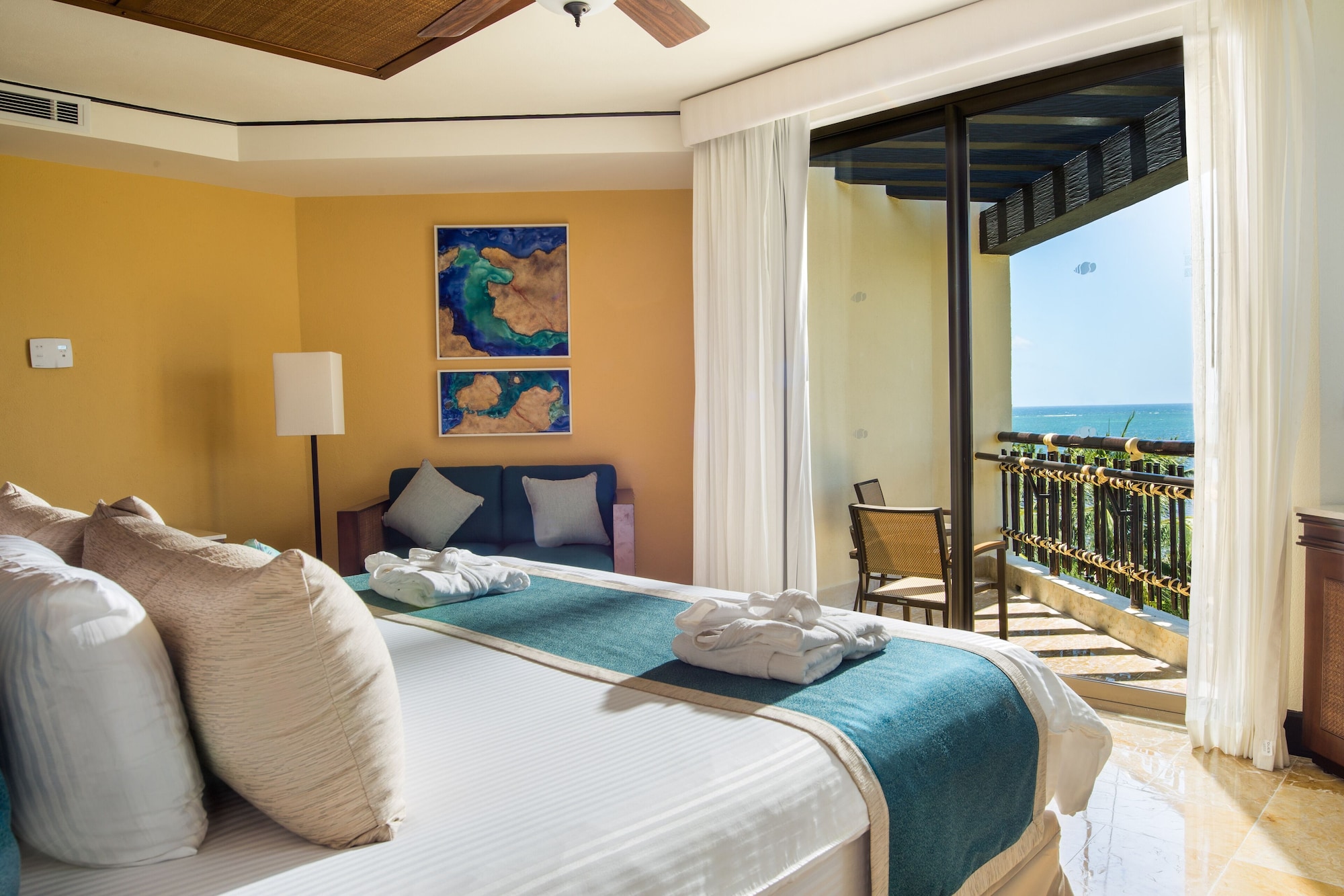 Preferred Club, King Bed, Ocean View