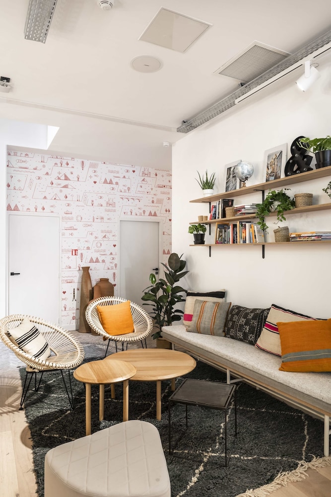 Central Hostel 29/50