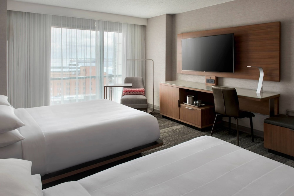 Norfolk Waterside Marriott 9/51