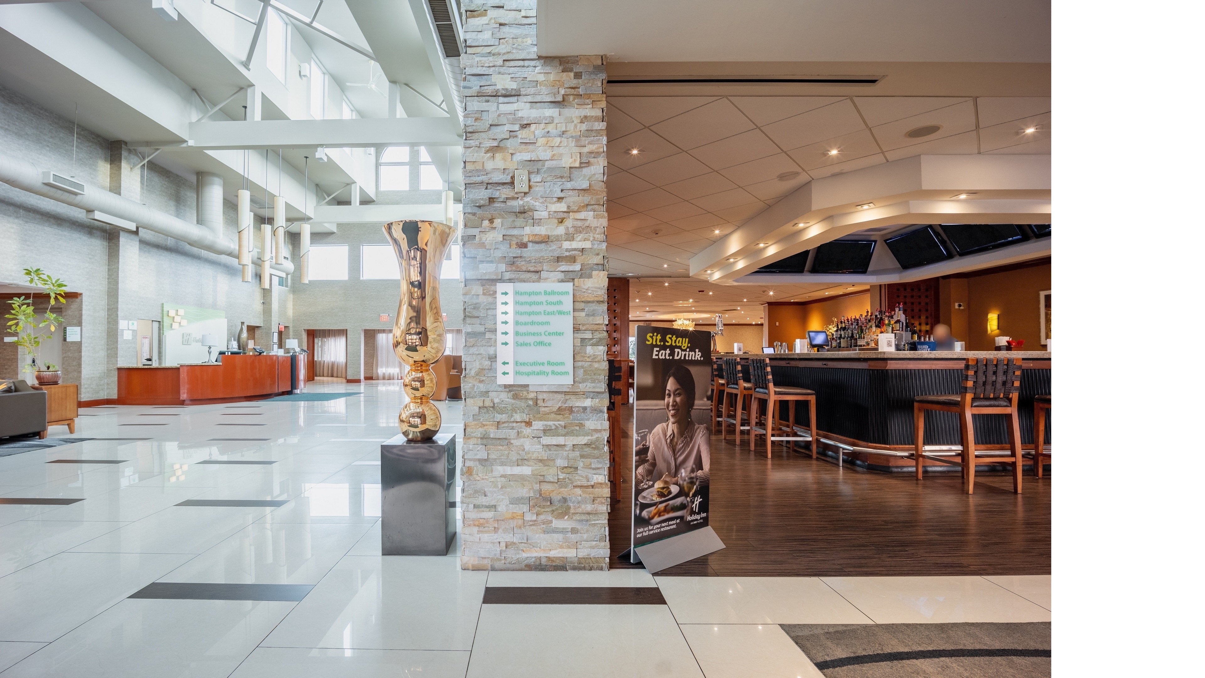 Holiday Inn Plainview-Long Island 13/79