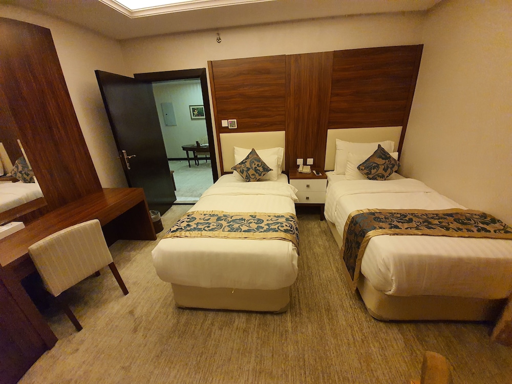 فندق جراند بارك(Verta Hotel Jeddah) 27/50