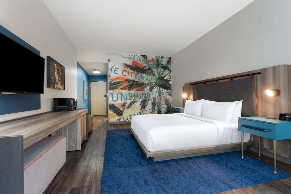 TRYP by Wyndham Orlando 17/54
