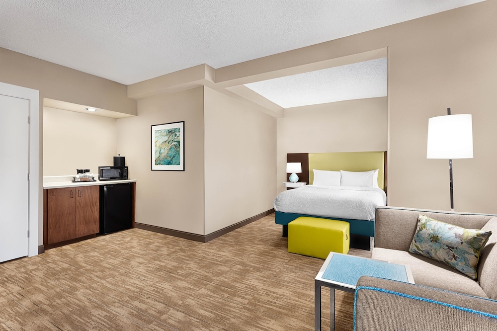 Hampton Inn Morganton 22/39