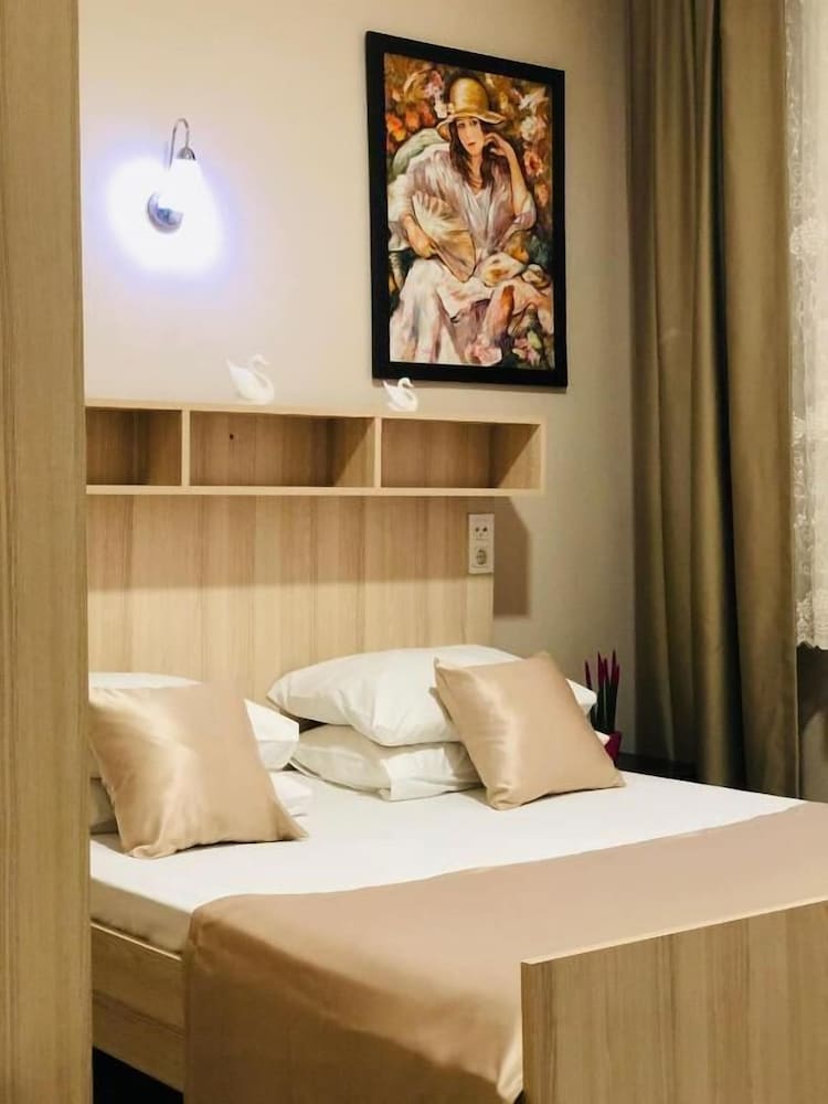 Carvan Hotel 29/55