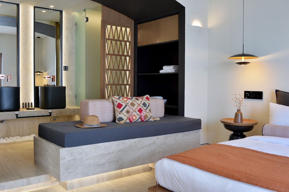 جناح ديلوكس بحوض جاكوزي، Aktaion Beach Boutique Hotel and Spa 6/6