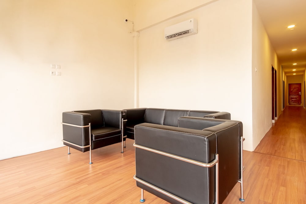Collection O Medan City Near Rsud Dr Pirngadi Formerly Tmj Guest House 18/20
