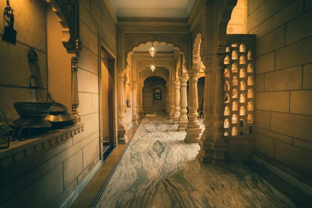 Hotel Grand Khalifa 22/50