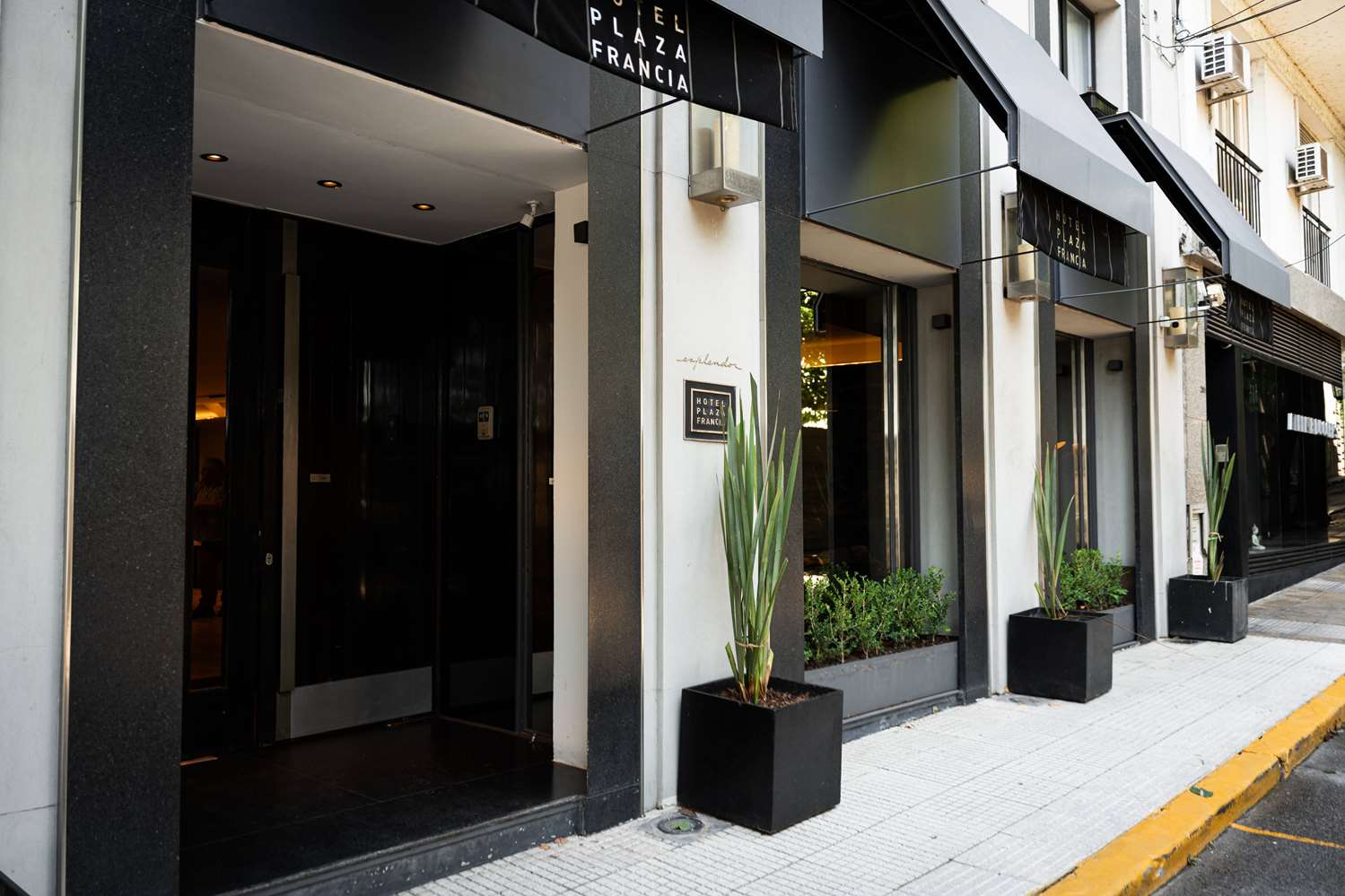 Esplendor By Wyndham Buenos Aires Plaza Francia in BUENOS AIRES