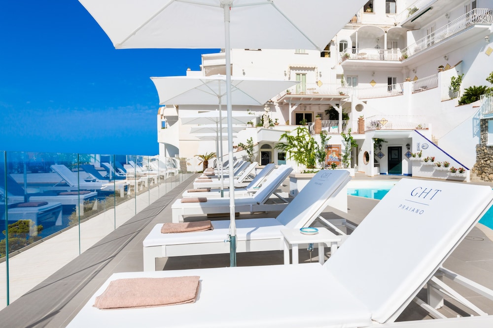 Grand Hotel Tritone 68/76