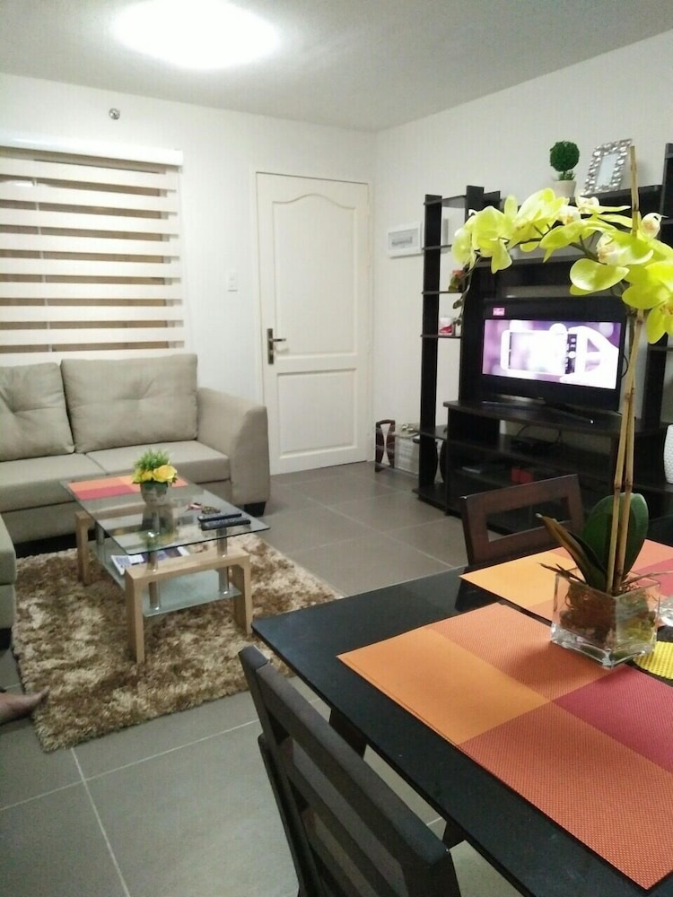 N And N Condominium Resort 9/18