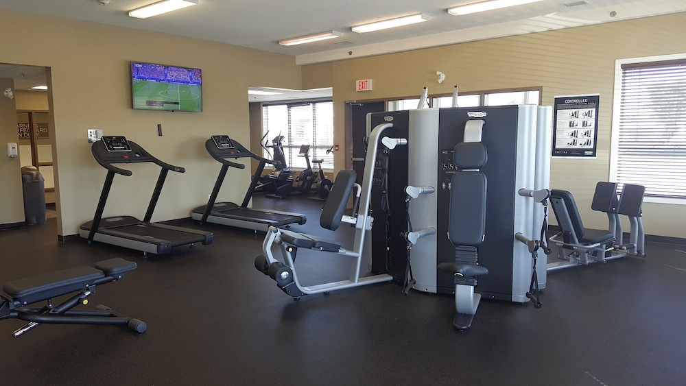 Microtel Inn And Suites By Wyndham Whitecourt 24/41