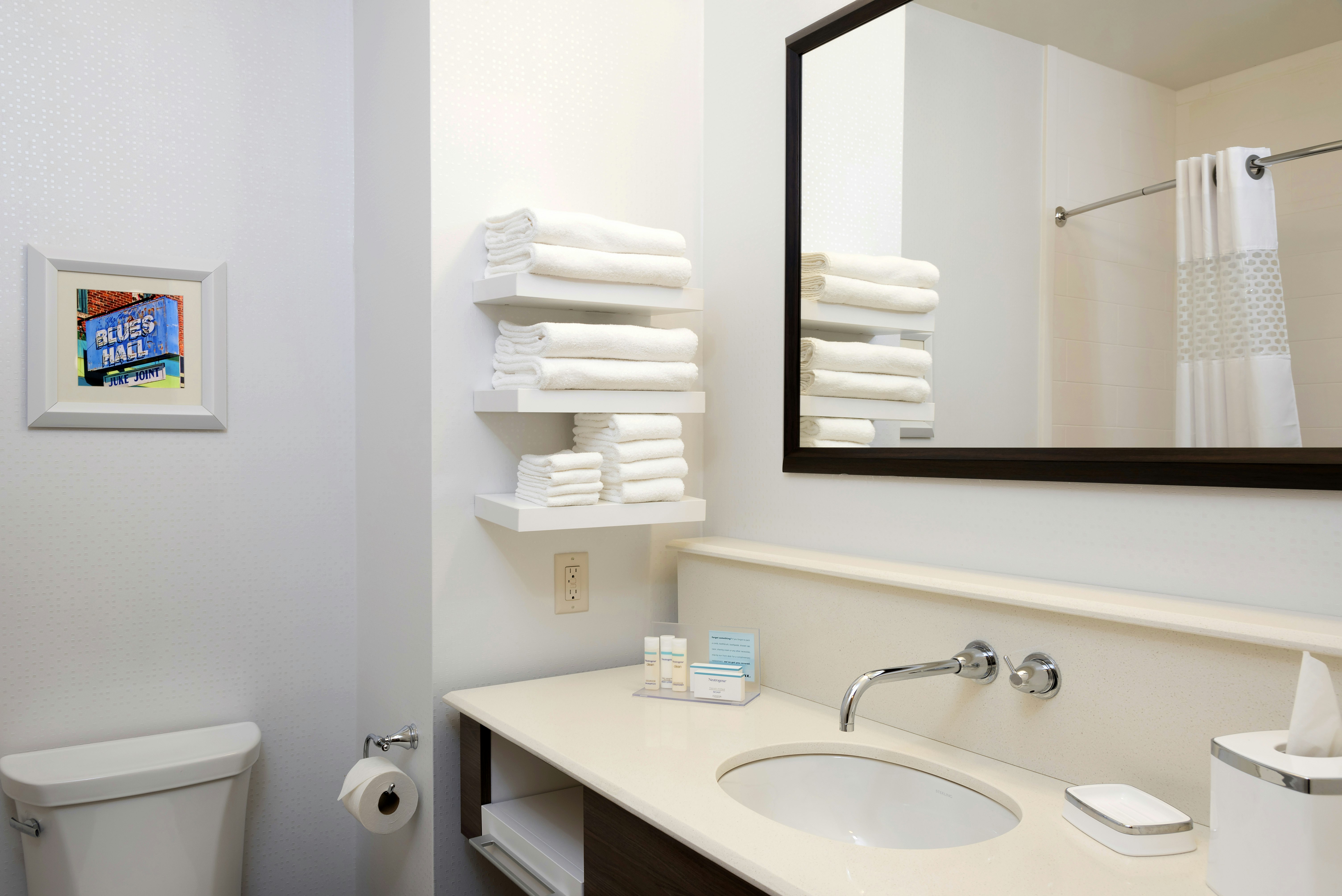 Hampton Inn Kalamazoo 15/15