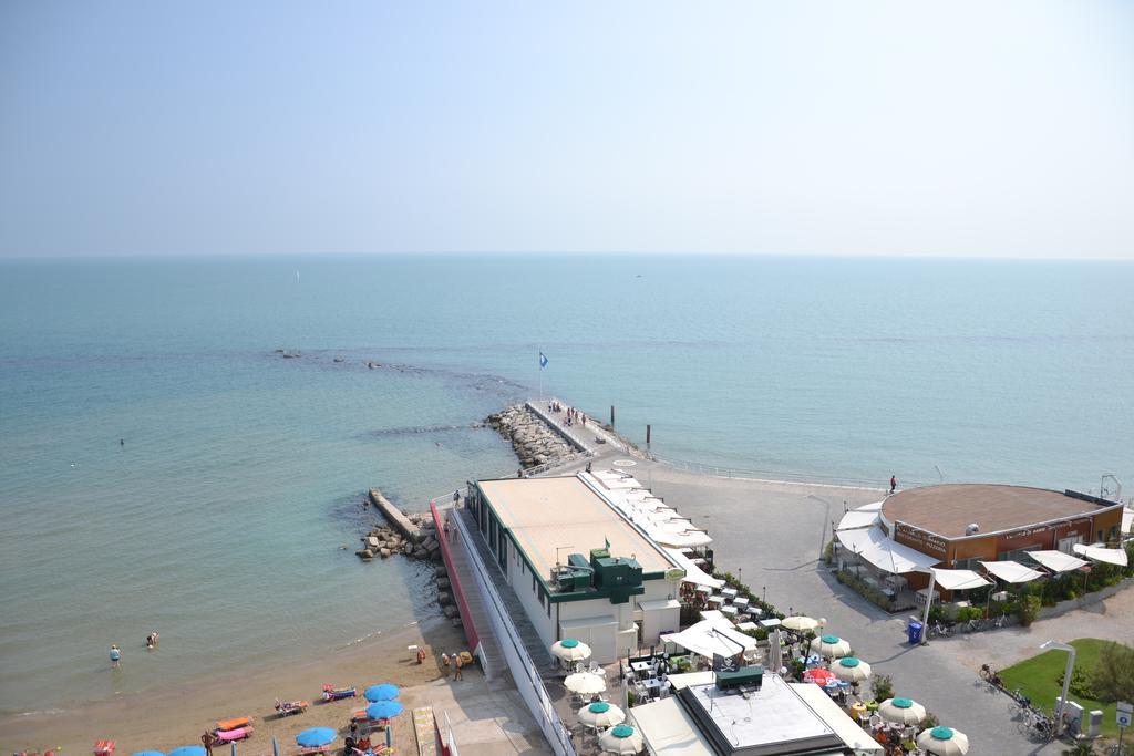 Hotel Perticari 23/25
