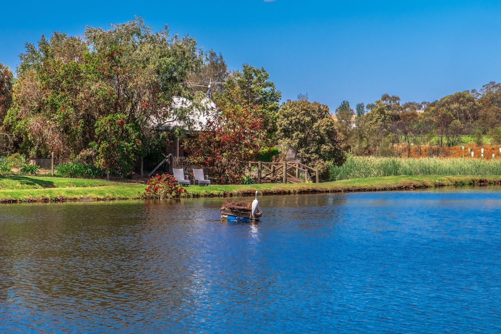 Stonewell Cottages & Vineyards 29/50