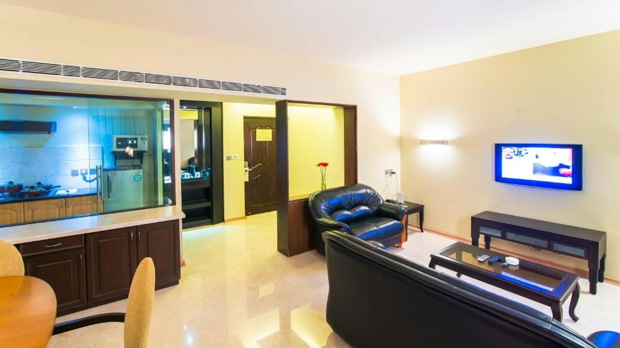 Halcyon Hotel Residences 48/55