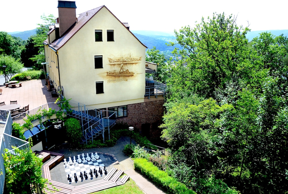Roomingtons Franziskushohe Lohr 4/54