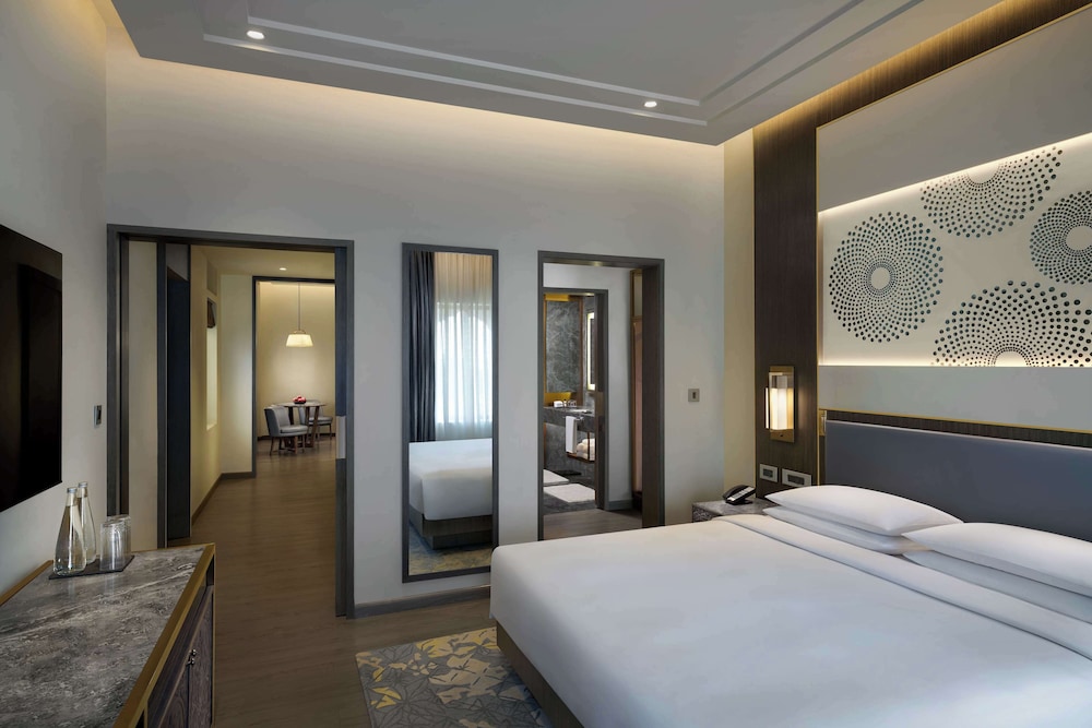 Hyatt Regency Jaipur Mansarovar 7/50