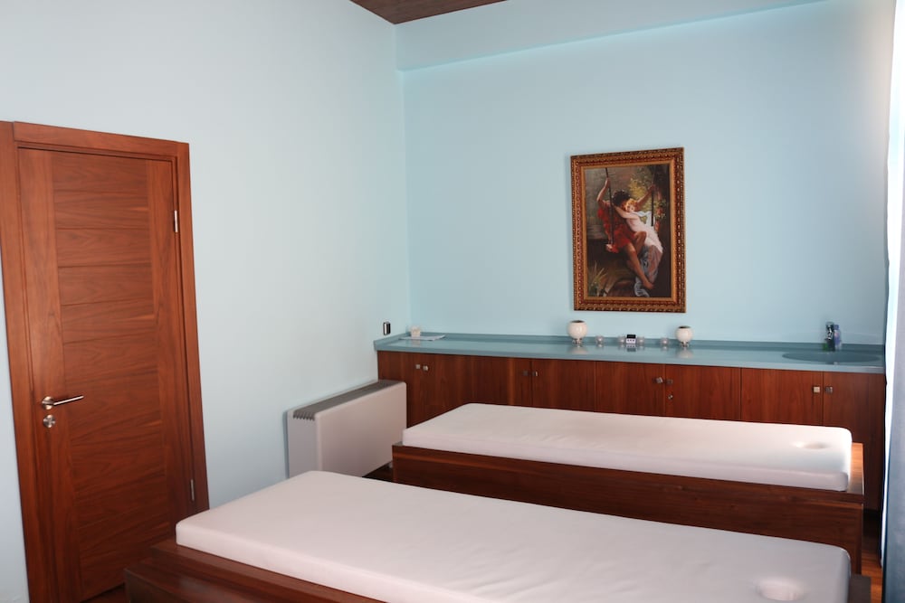 El Resort Hotel 15/50