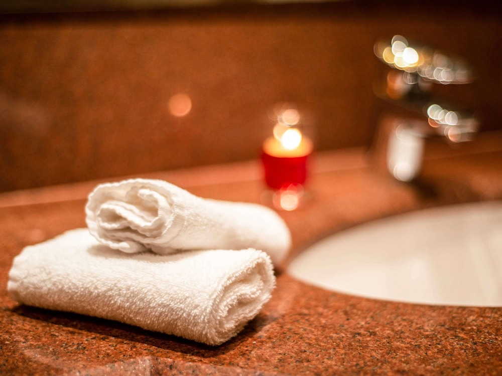 Movenpick Taba 36/76